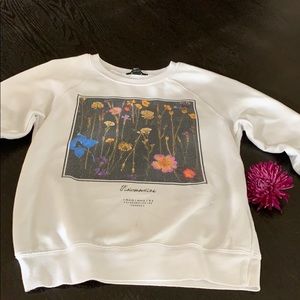 White sweater with flowers forever 21